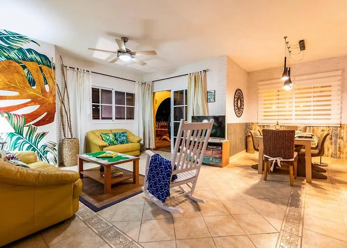 La Luna Villa La Guirra